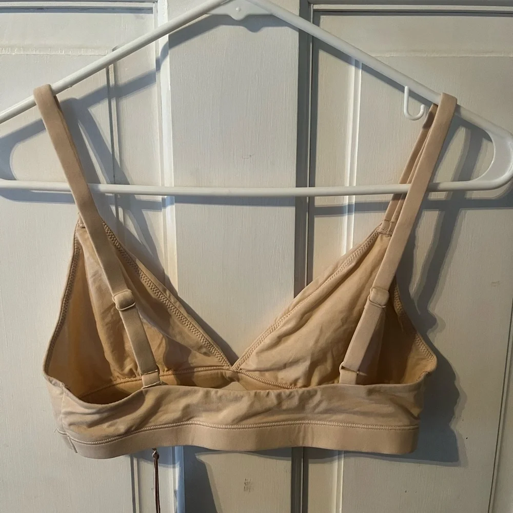 NWT Skims Fits Everybody TRIANGLE BRALETTE - Picture 5 of 7